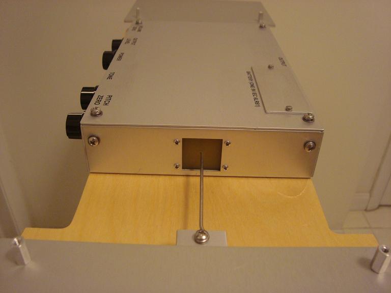 Harrison Instruments - 151 Theremin Image 4